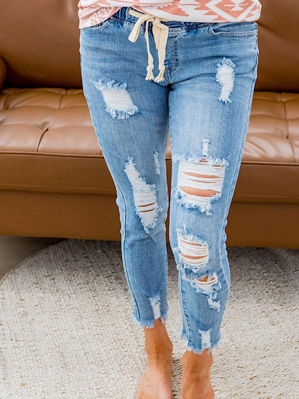 Ripped Jeans Main image