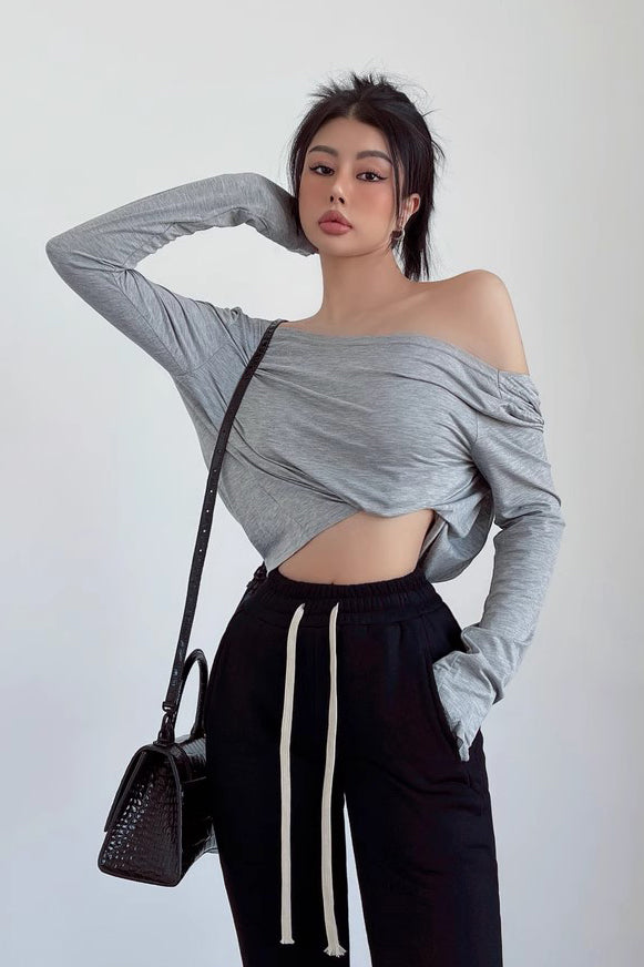 Loose and Slimming Smock Backless Long Sleeved T-Shirt Top with Cross Over Main image