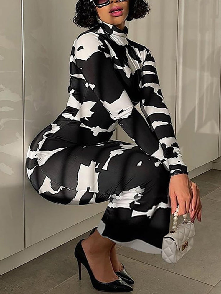 Print Turtleneck Pencil Dress Secondary image