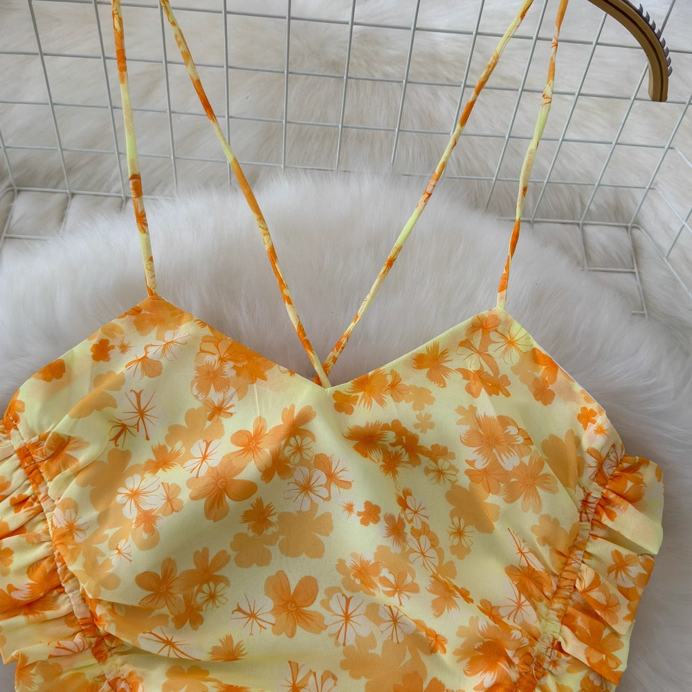 Summer beach resort style yellow floral dress Secondary image