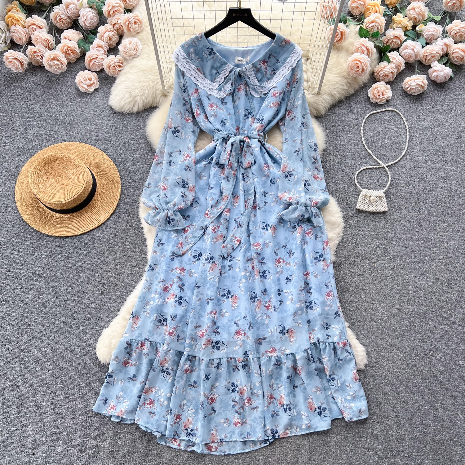 Women's doll collar floral dress Main image