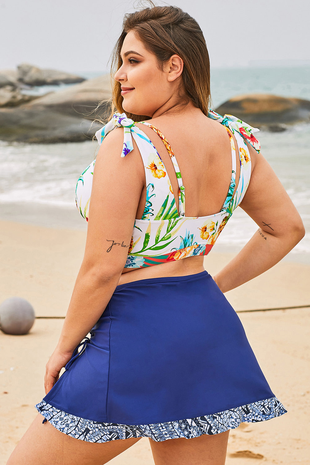 Blue Printed Hemline Slit Plus Size Swim Skirt Secondary image