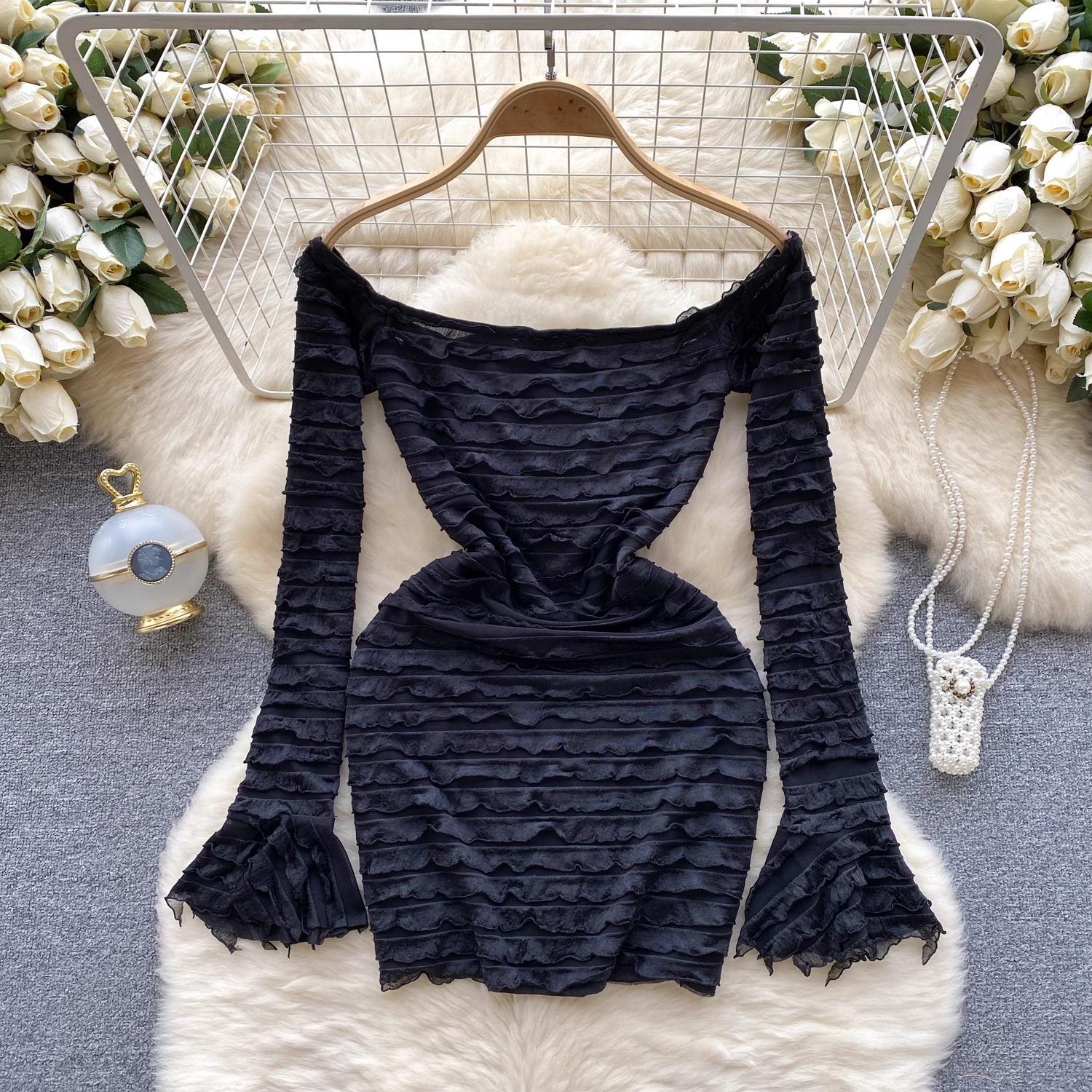 Black Long Sleeves Bodycon Dress Main image