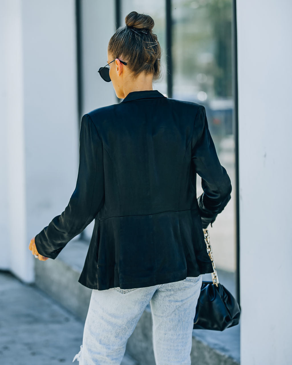 Soraya Satin Pocketed Blazer Secondary image