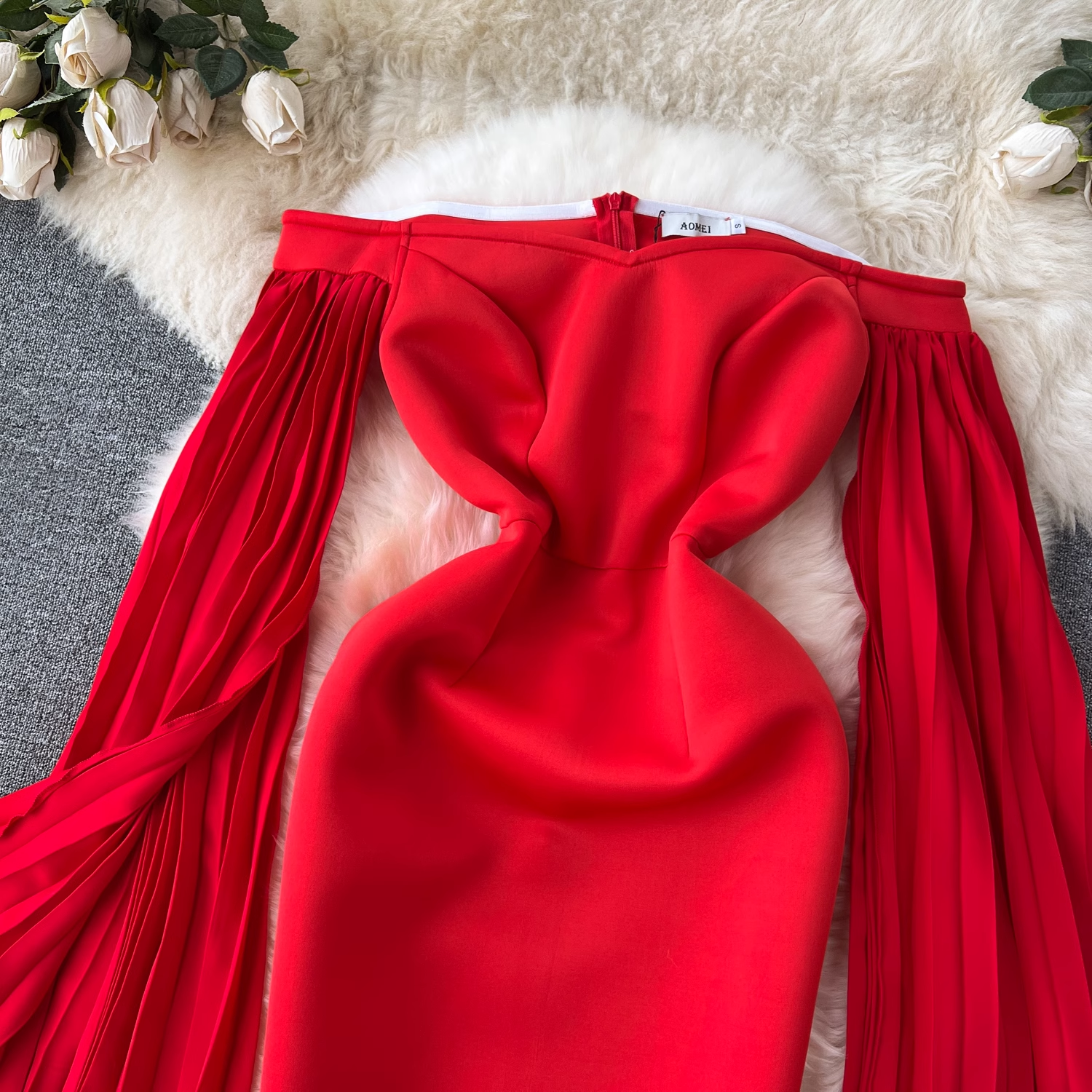 Off The Shoulder Red Party Dress Main image
